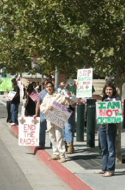 http://www.stopthedrugwar.org/files/ca06raid1.jpg