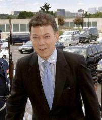 http://www.stopthedrugwar.org/files/juan-manuel-santos-3.jpg