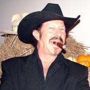 http://www.stopthedrugwar.org/files/kinkyfriedman.jpg