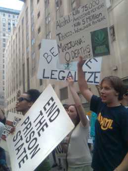 http://www.stopthedrugwar.org/files/newyork2010.jpg