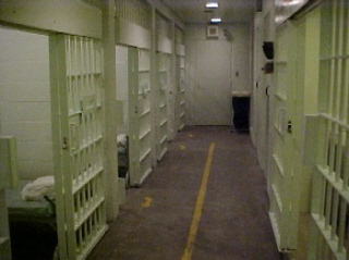 http://www.stopthedrugwar.org/files/signalhilljail.jpg
