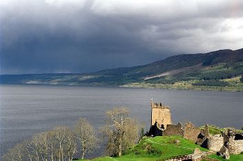 http://www.stopthedrugwar.org/files/urquhart-castle-wikimedia.jpg