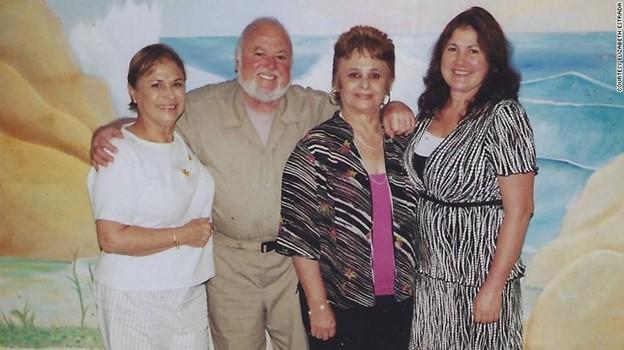 Horacio Estrada-Elias with family, 2014