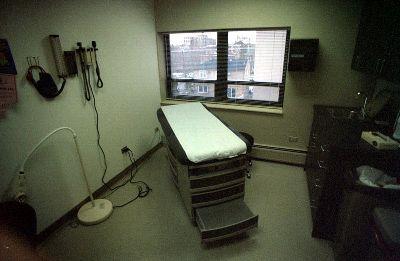 Poor Alabamians who use drugs would be ineligible for Medicaid under a proposed law. (image via Wikimedia)