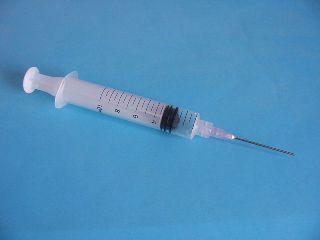 800px-Syringe2_0.jpg