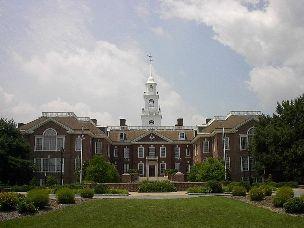 Drug sentencing reform is moving in Dover. (Image via Wikimedia)