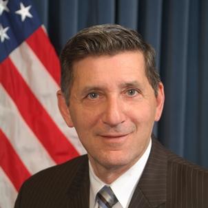 Drug czar Michael Botticelli touts needle exchang programs. (whitehouse.gov)