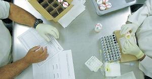 Prop 46 would require the suspicionless drug testing of doctors. (wikimedia.org)